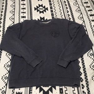 GREY VS PINK CREWNECK